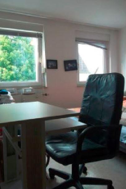 Duesseldorf - Separates, Privates Zimmer المظهر الخارجي الصورة
